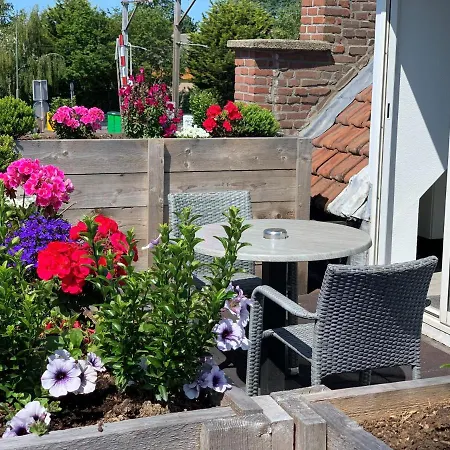 Slapen Bij De Buurvrouw Castricum