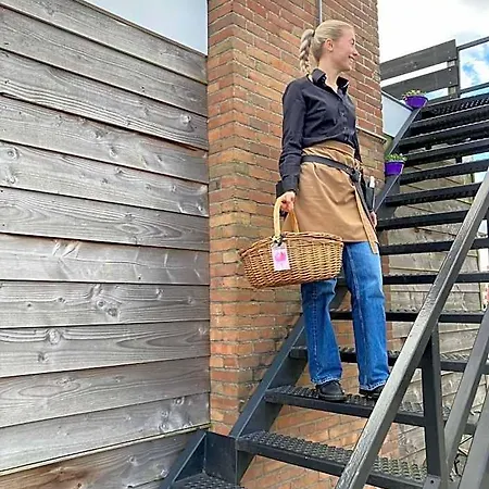 Bed & Breakfast Slapen Bij De Buurvrouw 3*