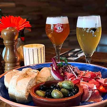 Bed & Breakfast Slapen Bij De Buurvrouw 3*